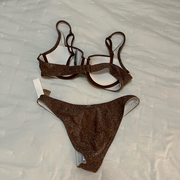 PINK/VS Bikini Bottom NWT Small BOTTOM ONLY - Picture 3 of 3